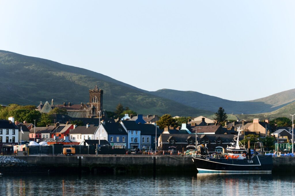 El latido de la costa oeste: Cómo la Wild Atlantic Way redefine la identidad de Irlanda