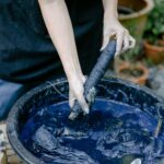 El Corazón del Azul Japón: Alquimia, Fermentación y Memoria en los Tintes de Tokushima