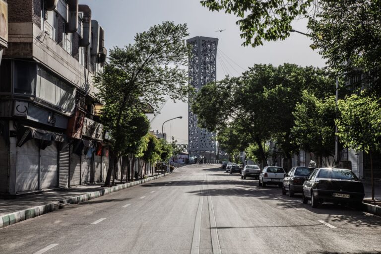 Irán