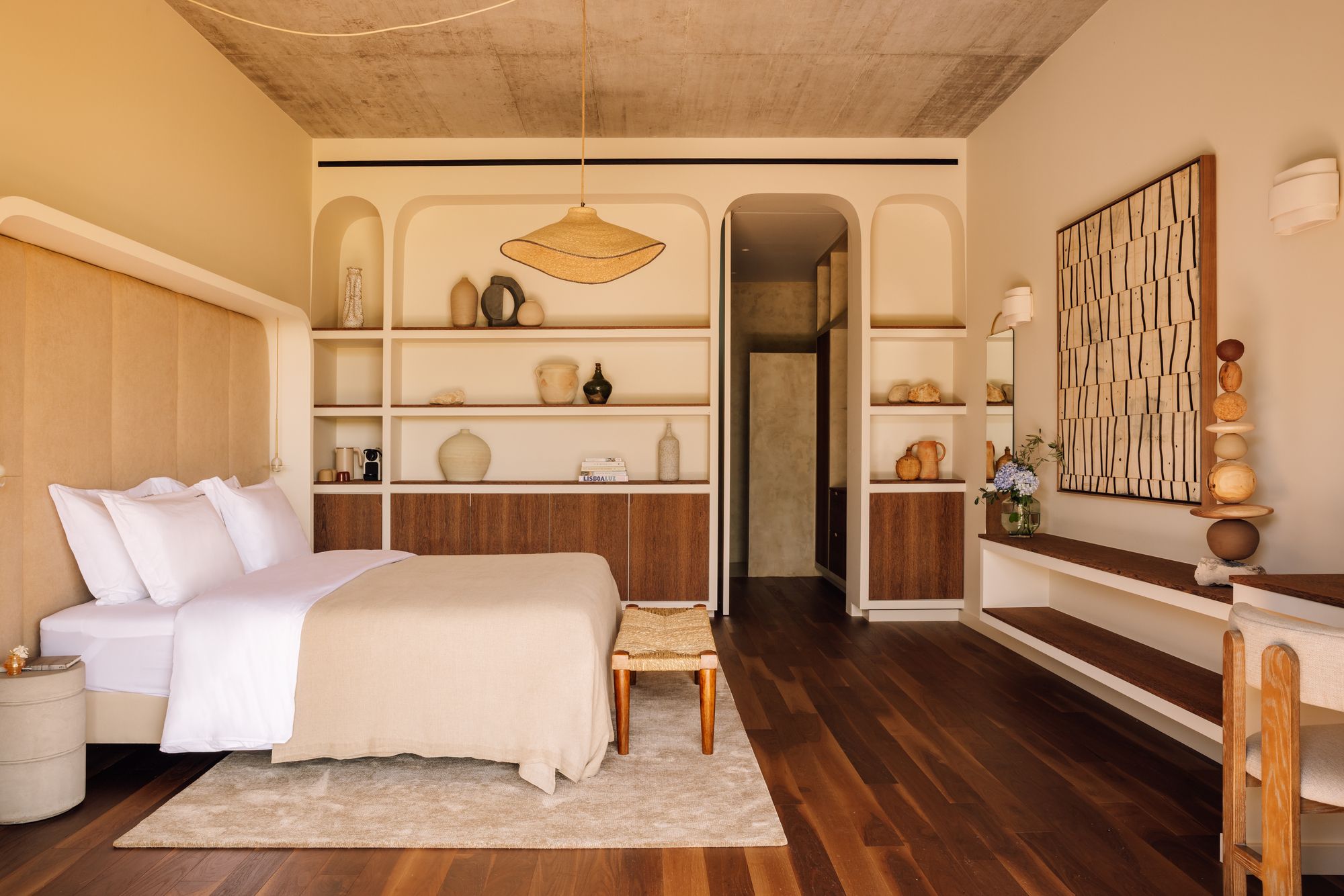 First In: El pulso exclusivo de las grandes aperturas hoteleras y el arte de ser el primero en llegar
