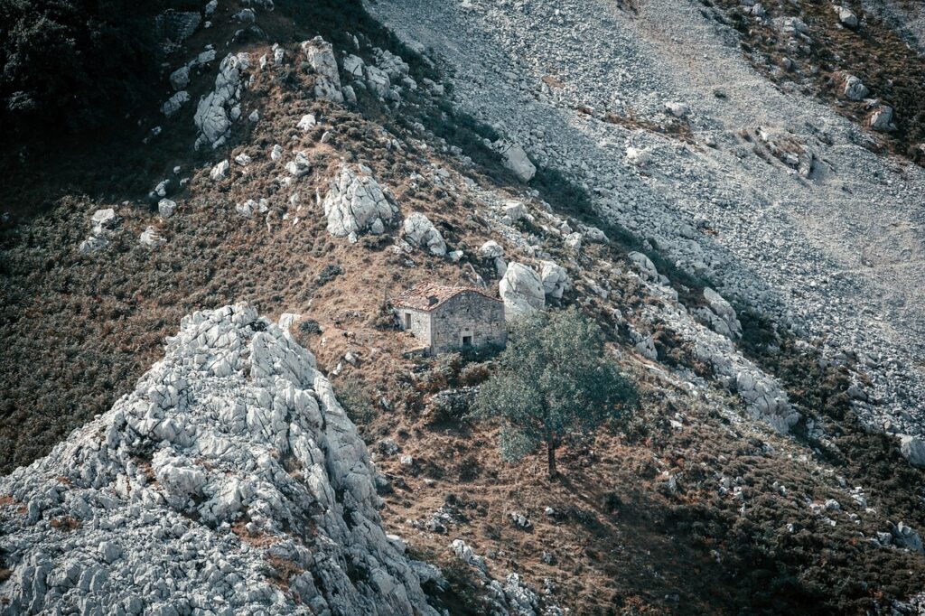Picos de Europa, España: la montaña que se recorre con respeto y preparación