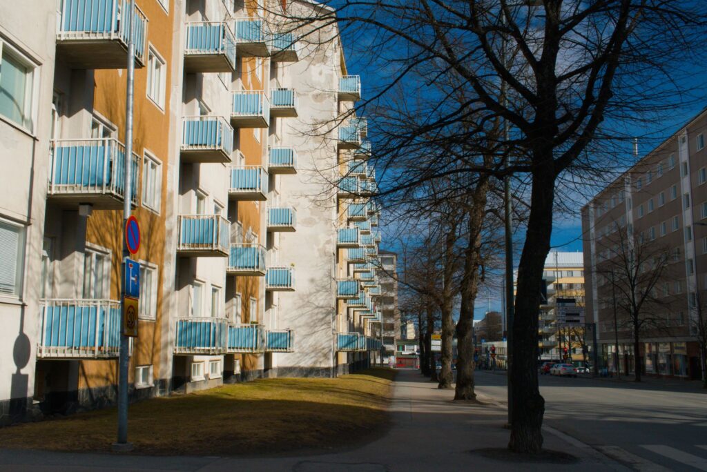 Tampere, Finlandia: la ciudad que se lee entre dos lagos y una chimenea de ladrillo