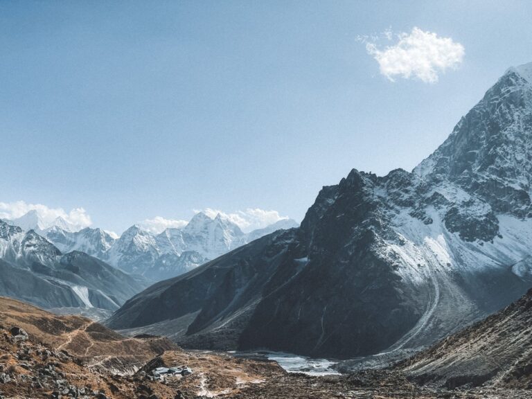 Sagarmatha, Nepal: el laboratorio de altura donde se mide el pulso de los glaciares del Everest