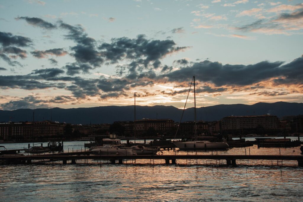 Ginebra, Suiza: la ciudad que se lee entre relojes, muros y orillas del lago
