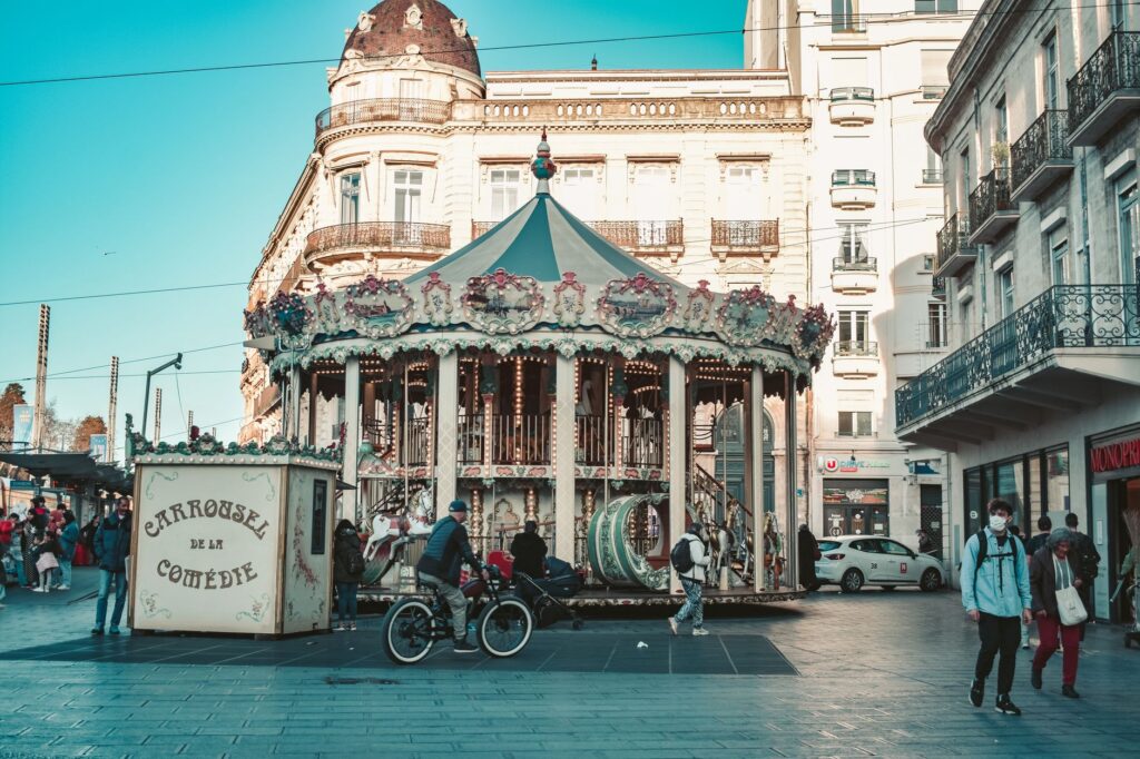 Montpellier, Francia: la ciudad que envejece entre piedras doradas y aulas jóvenes