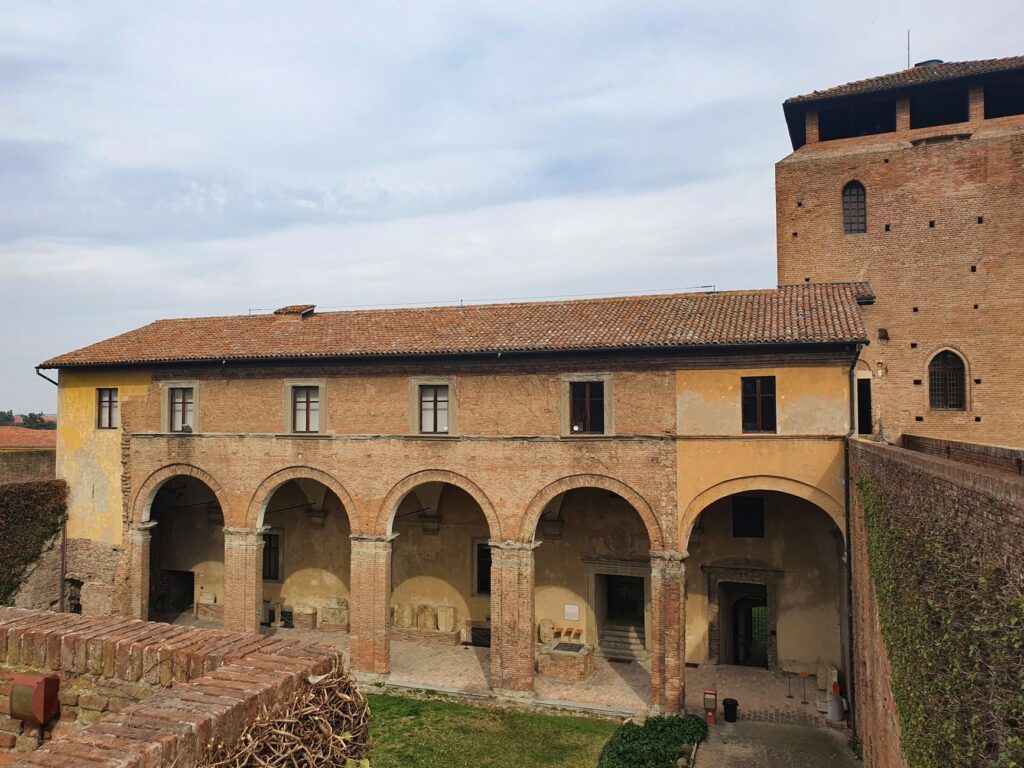 Bolonia, Italia: caminar bajo los pórticos que sostienen una ciudad