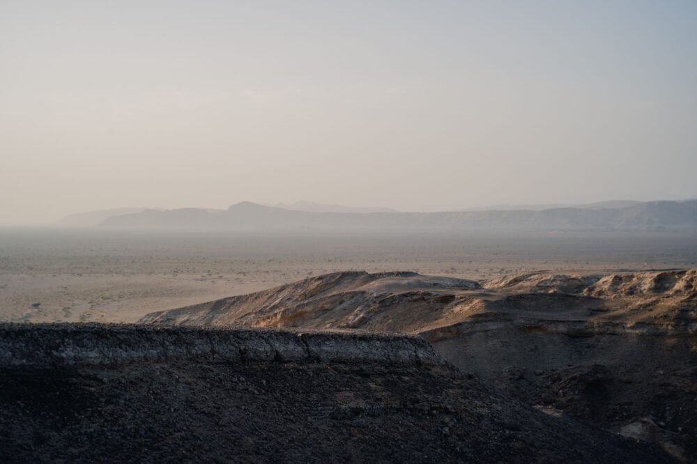 ‘Ibrī, Omán: navegar el desierto interior con el mar como brújula cultural