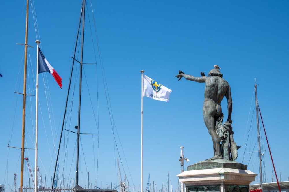 Toulon, Francia: el aeropuerto que mira al Mediterráneo y ordena la puerta de entrada a la Provenza