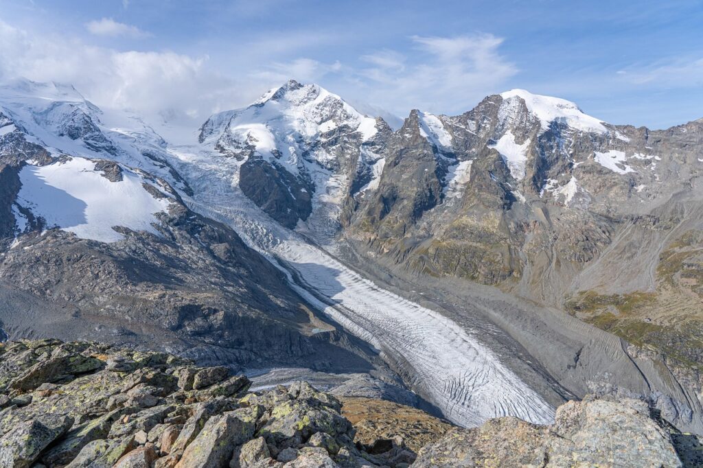Engadina y Valposchiavo: el tren suizo que aún marca el ritmo de la vida alpina