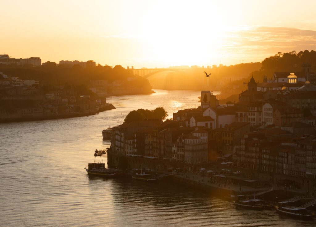 Alto Douro, Portugal: el paisaje que se recorre entre terrazas de esquisto y río