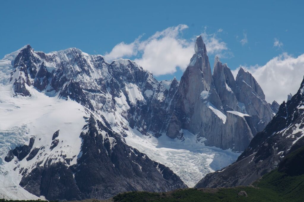 Neuquén, Argentina: la estepa patagónica donde el ciervo colorado y el cóndor comparten horizonte