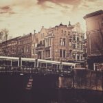 Ámsterdam sobre rieles: el tranvía que ordena la vida cotidiana de los Países Bajos