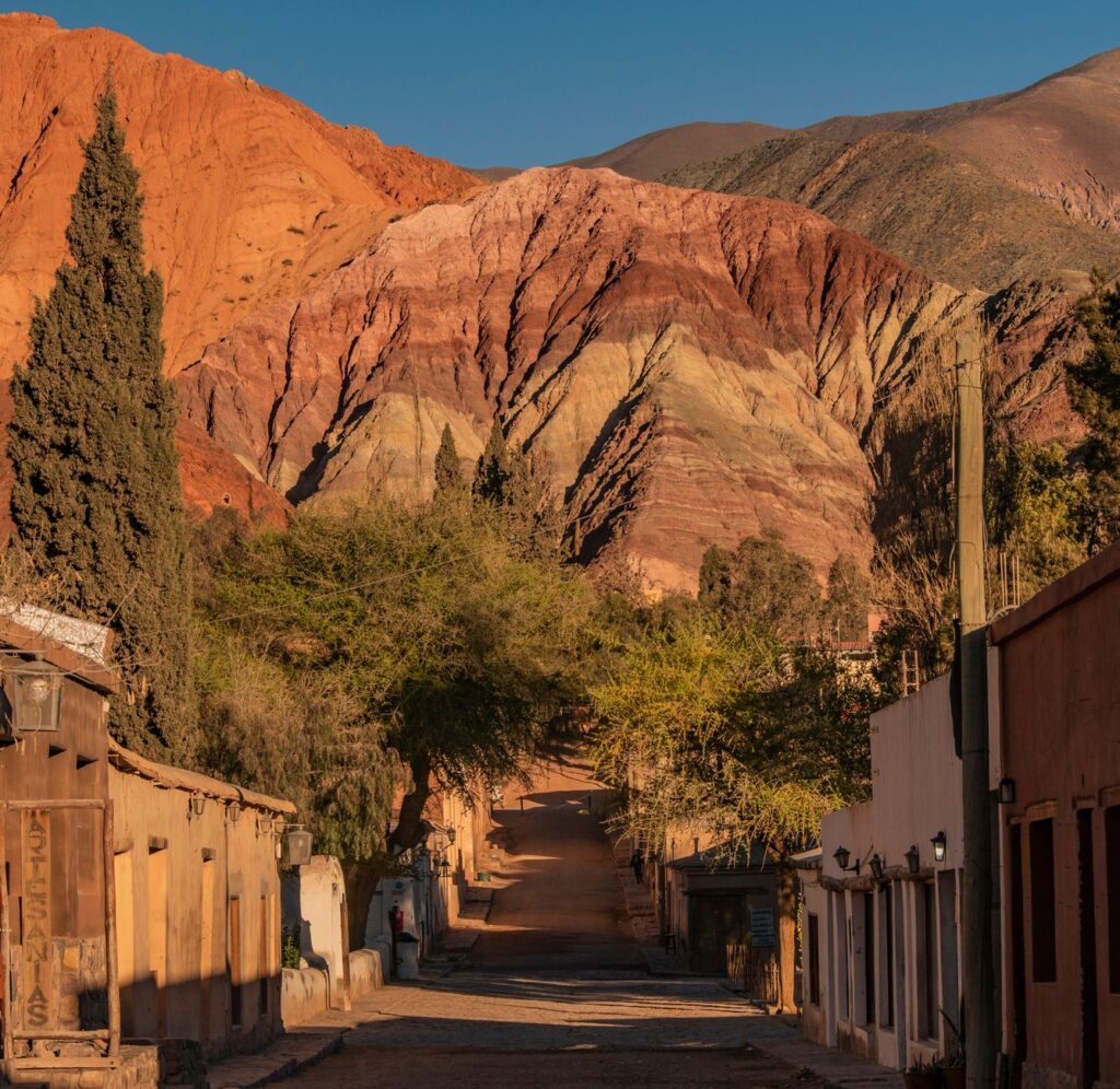 Quebrada de Humahuaca, Argentina: el paisaje cultural que se recorre con respeto