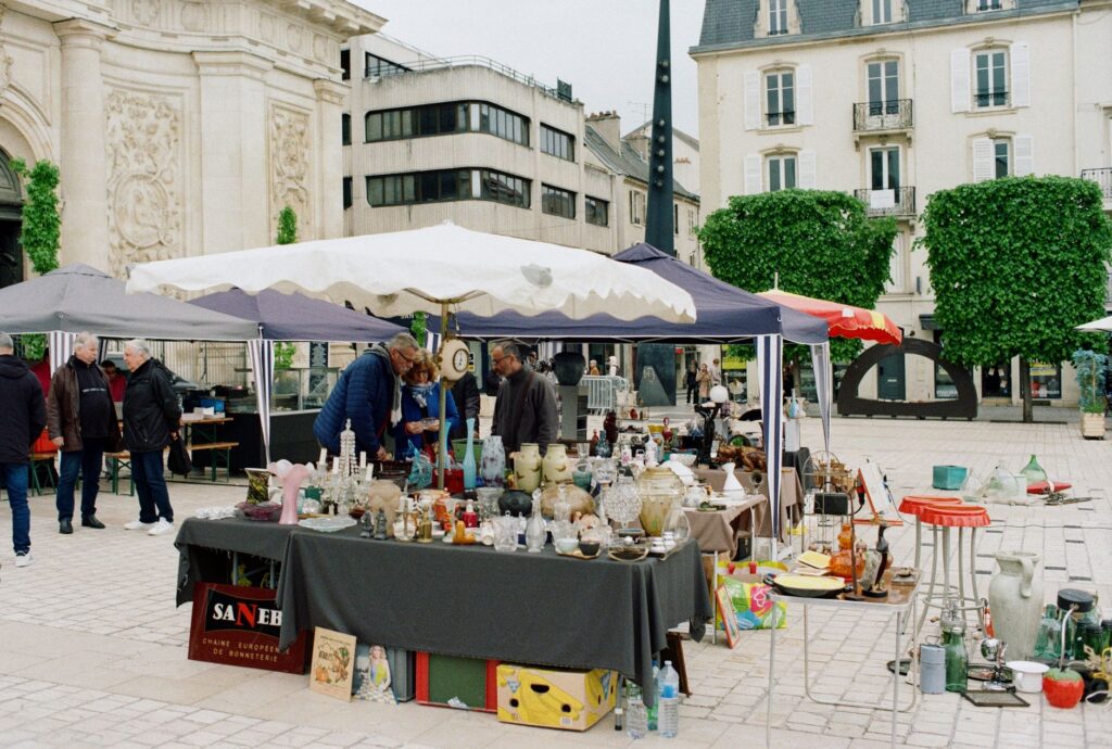 París 19, Buttes-Chaumont: la estación de Ourcq y el París que madruga