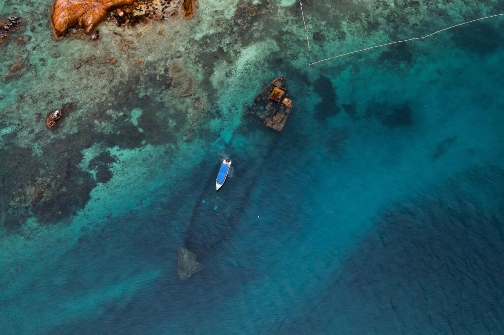 Geometría de coral y corrientes: La odisea logística de las islas Lau en Fiyi