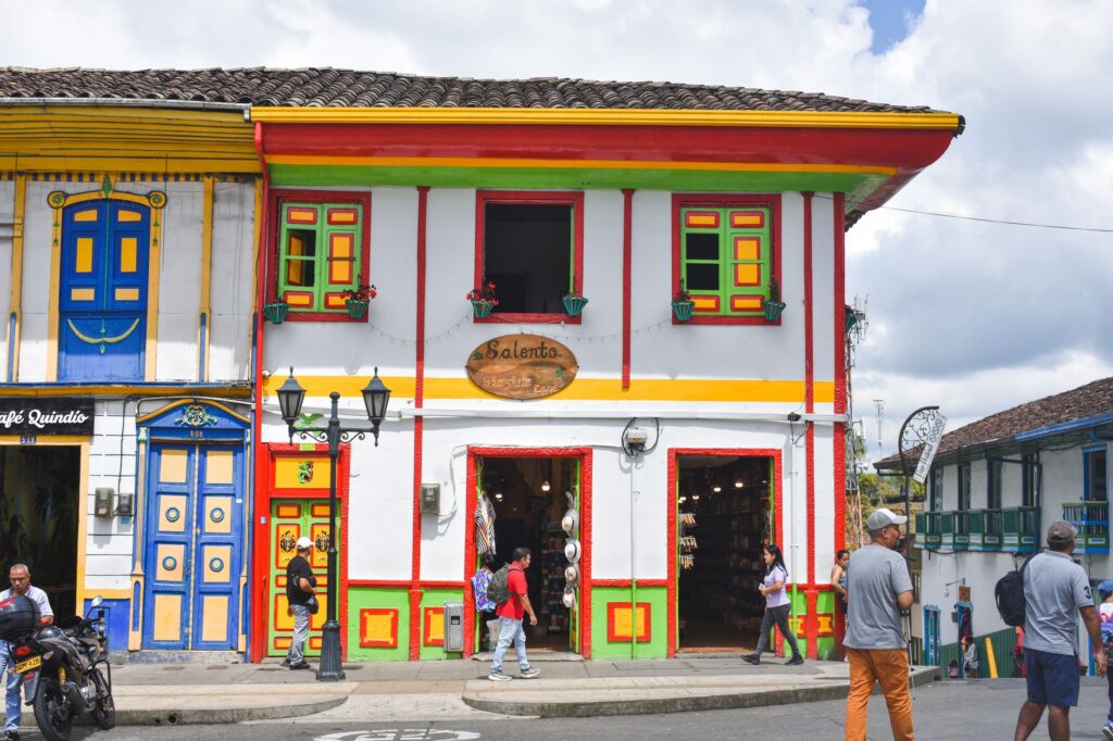 Bucaramanga, Colombia: la ciudad que se reconoce en sus parques y en su memoria