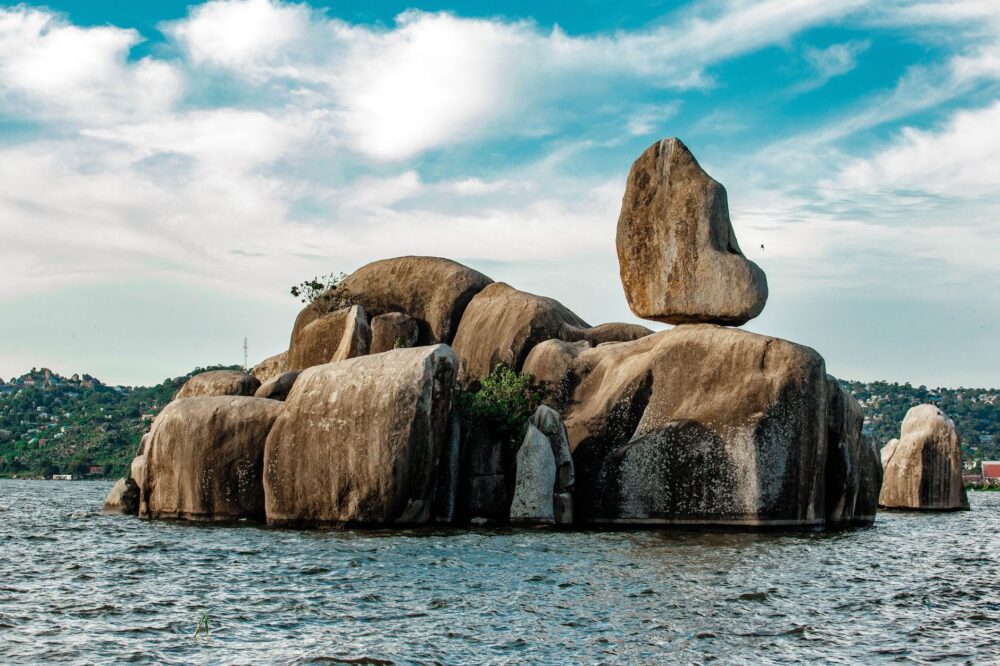 Mwanza, Tanzania: la ciudad que vive de cara al lago y a sus oficios