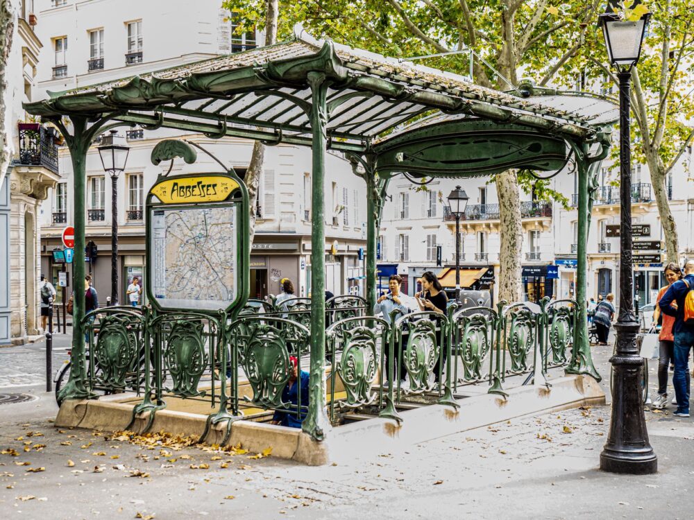 París 19, Buttes-Chaumont: la estación de Ourcq y el París que madruga