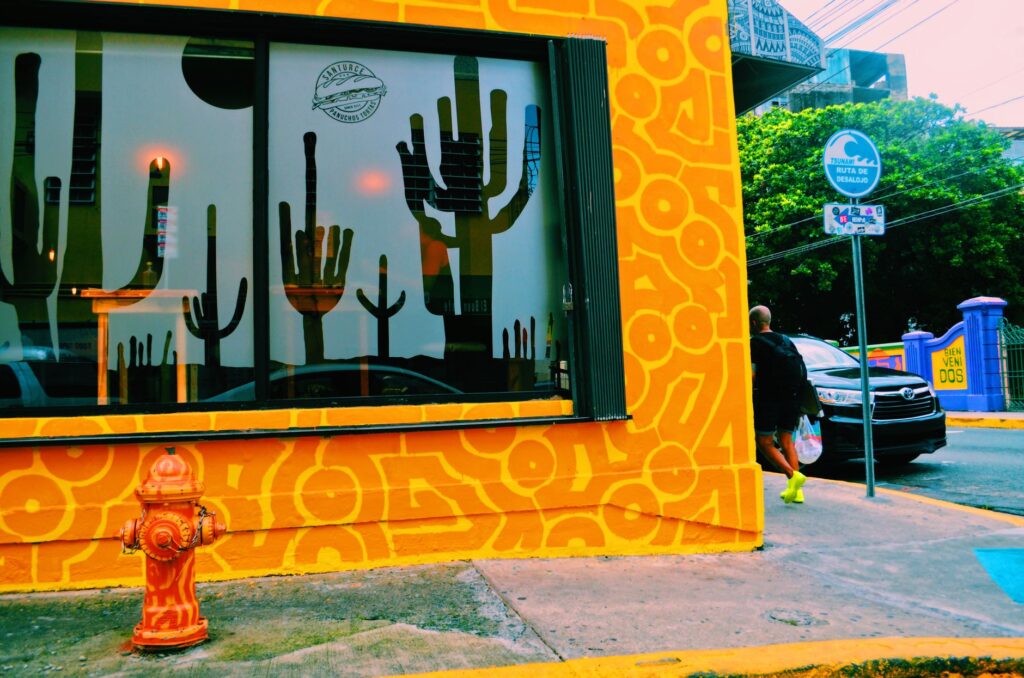 San Juan de Tibás, Costa Rica: la ciudad de las dos plazas y el café de altura