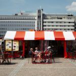 Kuopio, la mesa de los lagos: pescado ahumado y pan de centeno en el mercado de Finlandia
