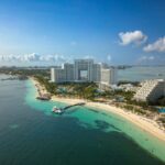 Cancún más allá de la playa: el México que vive entre manglares y memoria maya
