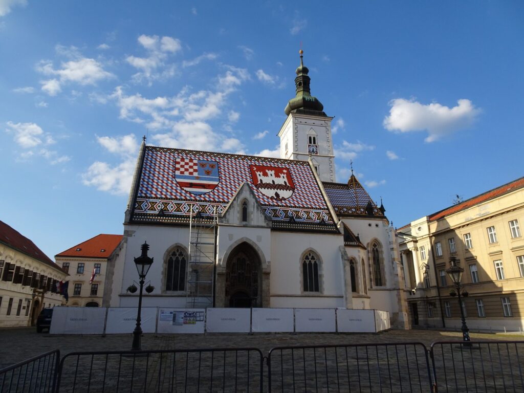 Centar, Croacia: recorrer el centro de Zagreb a pie entre plazas, mercados y museos