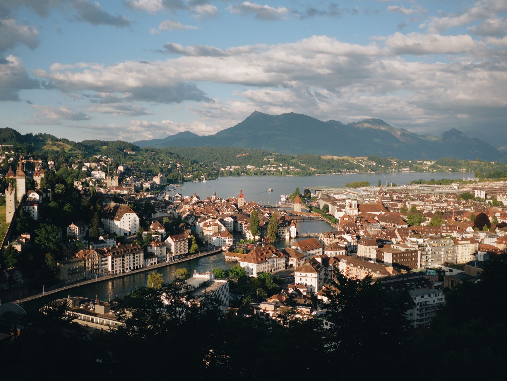 Emmen, Suiza: la vida cotidiana en una localidad que crece junto al agua