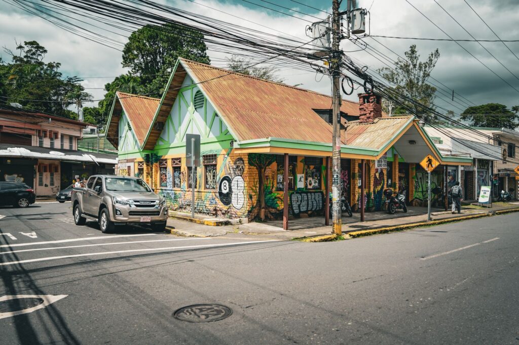 Curridabat, Costa Rica: la memoria urbana que se lee en sus aceras