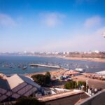 Callao, Perú: la montaña que emerge del mar y el arte de recorrerla sin dañarla