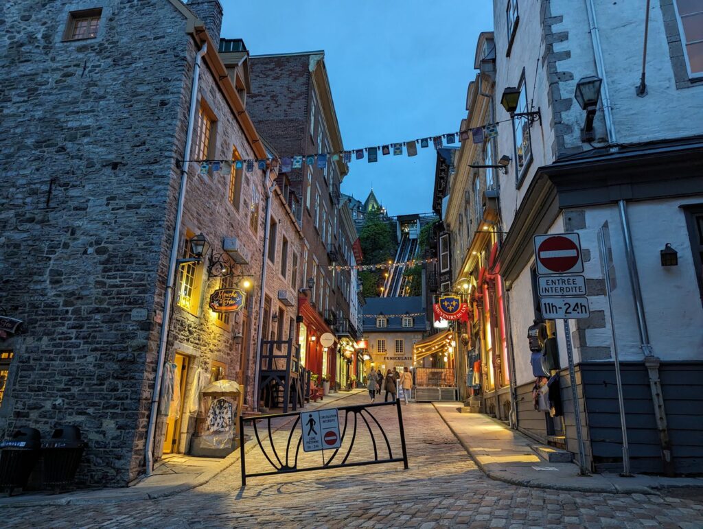 Quebec, la ciudad amurallada que aún respira historia en Canadá