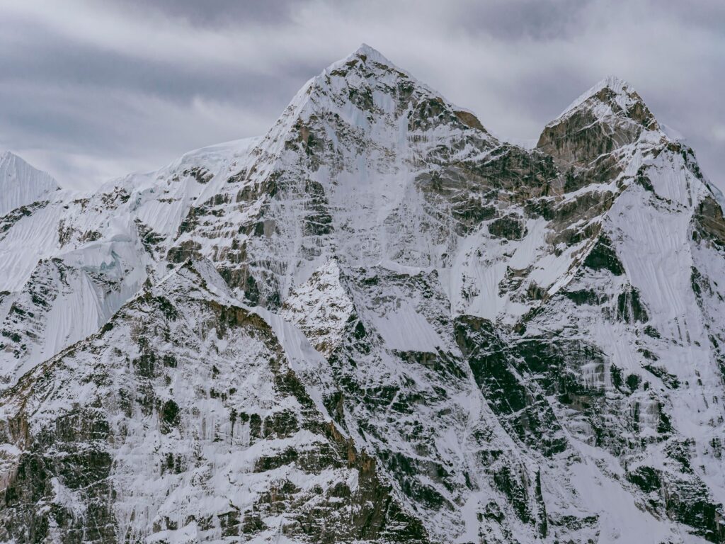 Sagarmatha, el parque nacional de Nepal donde el Everest se protege con cultura sherpa