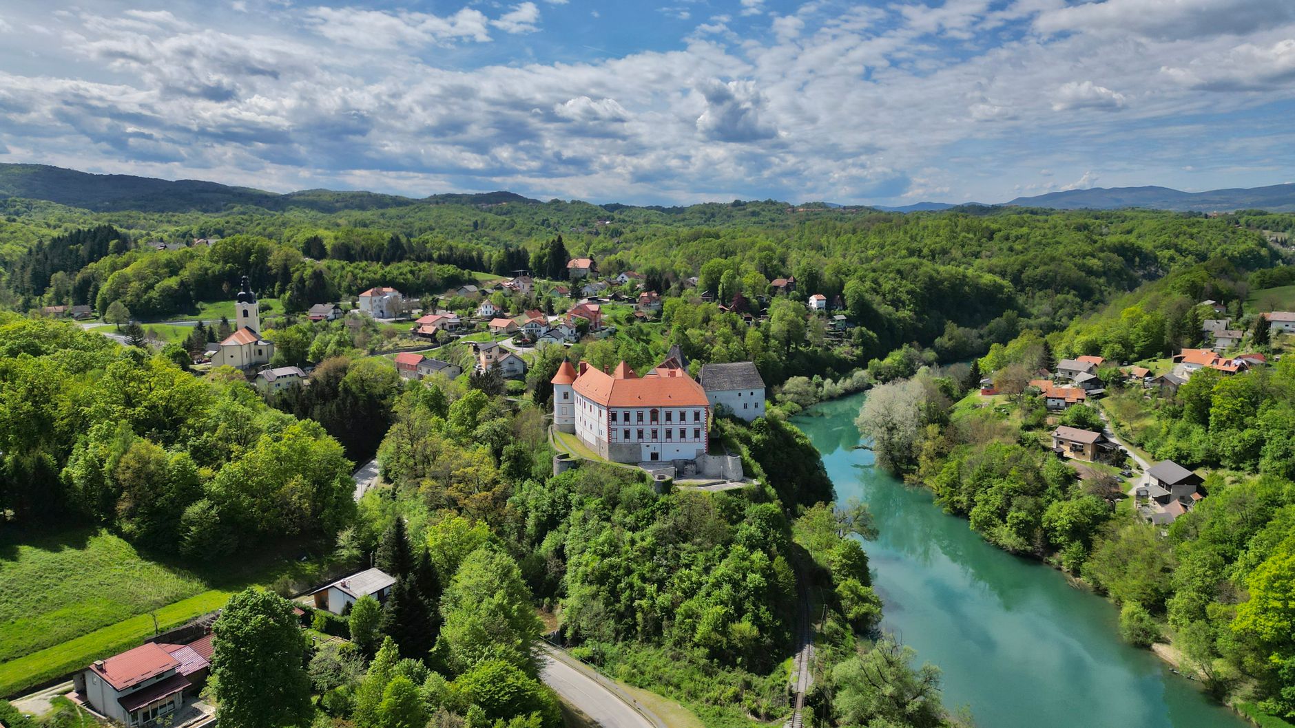 Karlovac, Croacia: el arte de vivir entre cuatro ríos y un pasado que se recicla