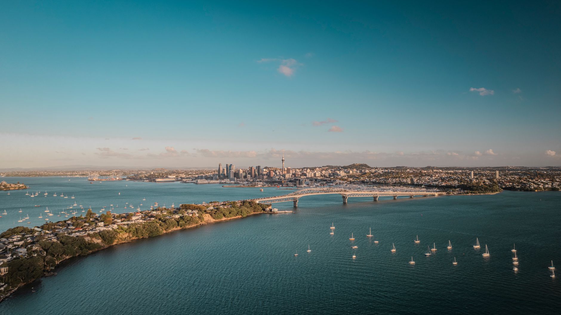 Auckland, Nueva Zelanda: la ciudad que vive entre volcanes dormidos y mareas