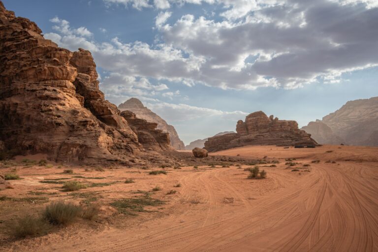 Wādī as Sīr, Jordania: las fuentes de agua y la memoria verde que sostienen el valle