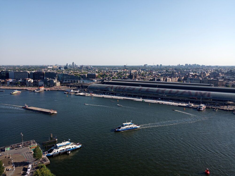 Ámsterdam más allá del centro: cómo se mueve la vida cotidiana en los barrios de los Países Bajos
