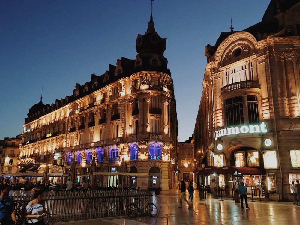 Montpellier, Francia: la ciudad que envejece entre piedras doradas y aulas jóvenes