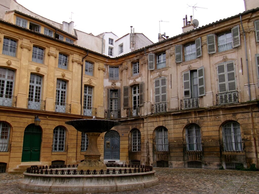 Aix-en-Provence, Francia: fuentes, calzadas de piedra y la vida cotidiana en el corazón provenzal