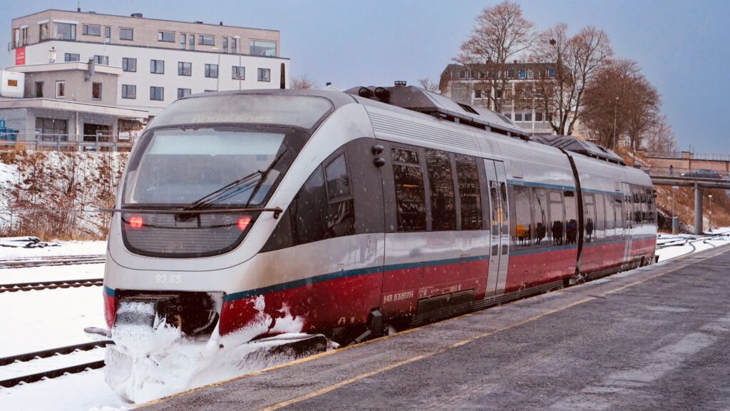Trenes nocturnos de Suecia: durmiendo entre bosques de abedules y auroras boreales