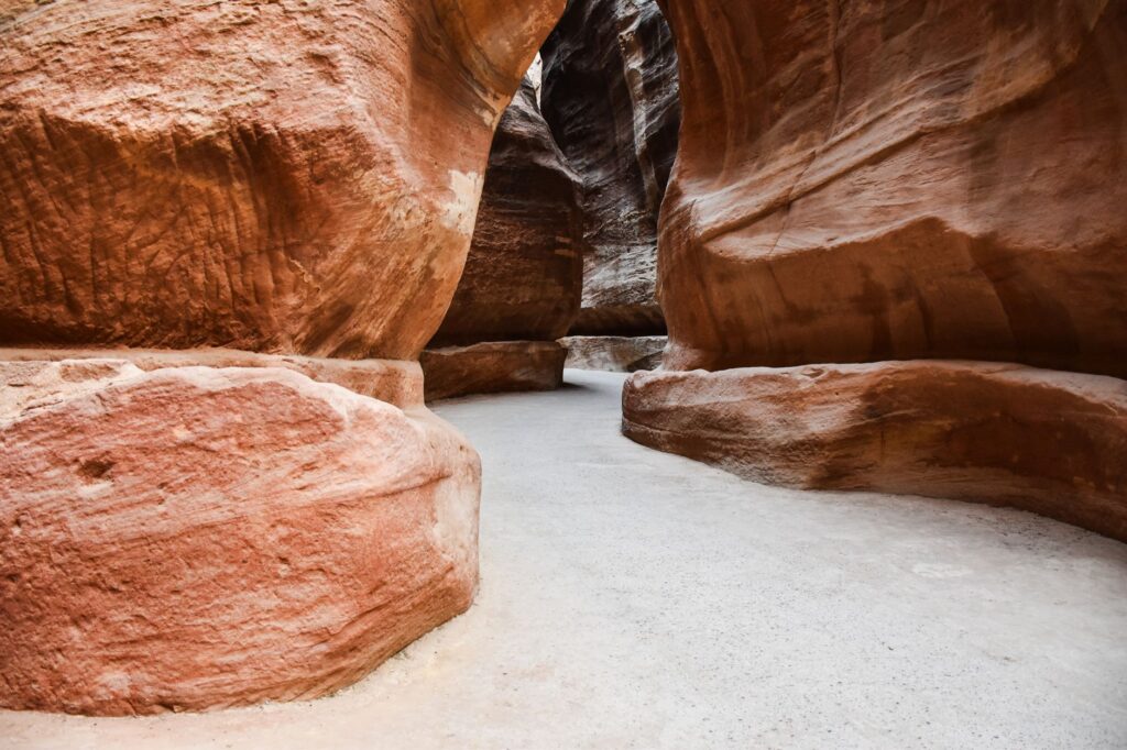 Petra, la ciudad tallada en la roca que resiste al tiempo en Jordania