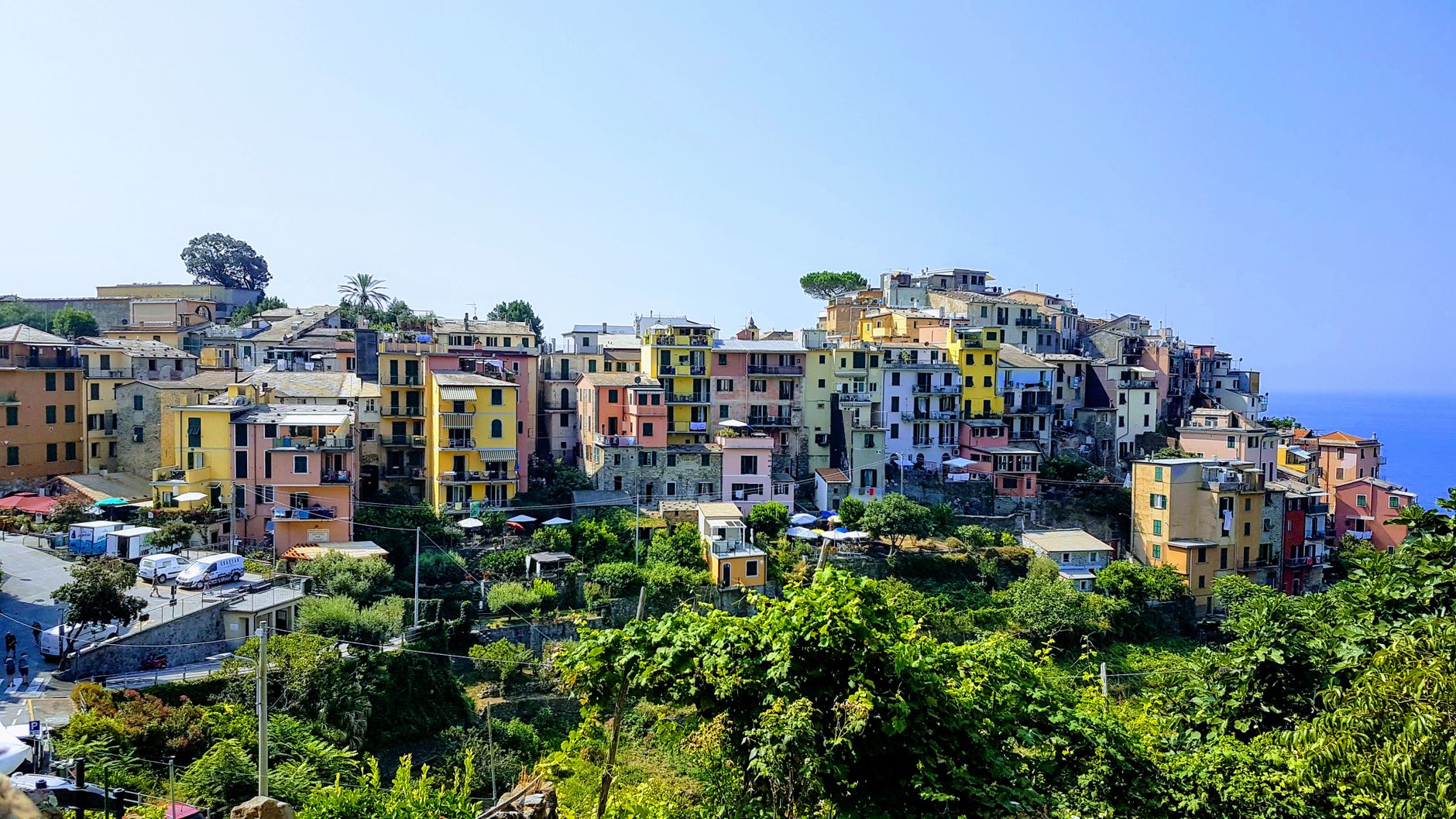 Cinque Terre, Italia: los pueblos colgados que aprendieron a sostener la montaña