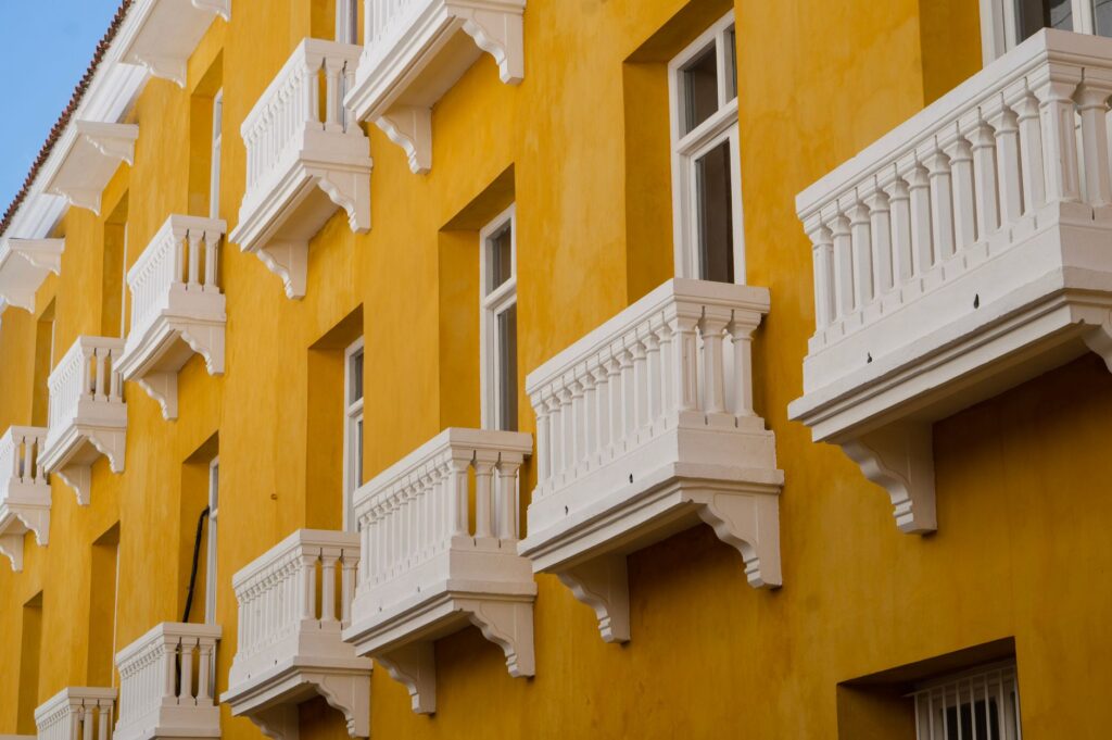 Cartagena de Indias: la ciudad que aprendió a vivir entre murallas