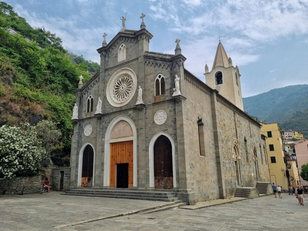 Cinque Terre, Italia: la vida cotidiana entre terrazas de piedra seca y mar